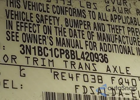 2011 Nissan Versa 1.8S z USA, uszkodzony, nr VIN 3N1BC1CP8BL420936